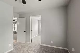 7306 Parker Rd, Houston, TX 77016 - Photo 12