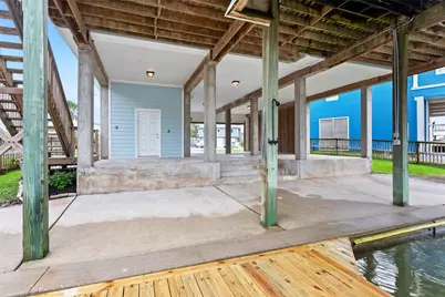 1110 Papeete Street, Tiki Island, TX 77554 - Photo 30