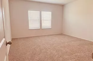 3019 Holland Lakes Dr, South Houston, TX 77441 - Photo 10