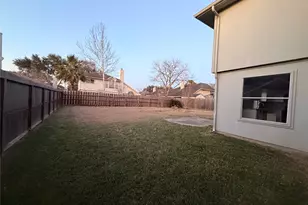 1410 Hunter Green Ln, Fresno, TX 77545 - Photo 4