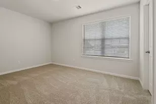15802 Berry Hl Dr, Conroe, TX 77303 - Photo 18