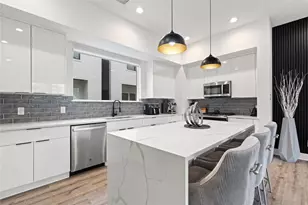 2404 Hadley St, Houston, TX 77003 - Photo 6