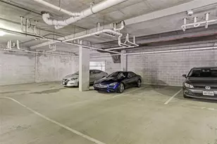 300 St Joseph Pkwy, Houston, TX 77002 - Photo 24