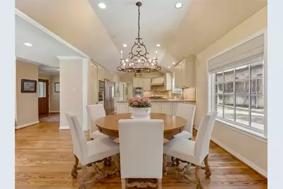 12107 Beauregard Drive, Houston, TX 77024 - Photo 6