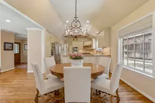 12107 Beauregard Dr, Houston, TX 77024 - Photo 6