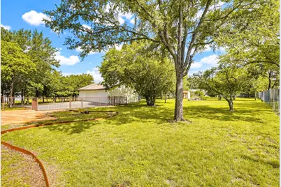 5173 Eagle Claw Drive, Bulverde, TX 78163 - Photo 16
