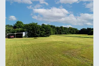 10954 Hay Meadow Lane, Hearne, TX 77859 - Photo 12