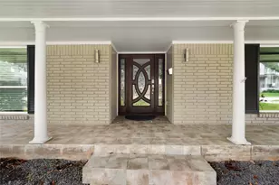 5027 Wigton Dr, Houston, TX 77096 - Photo 2