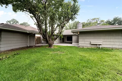 5027 Wigton Drive, Houston, TX 77096 - Photo 26