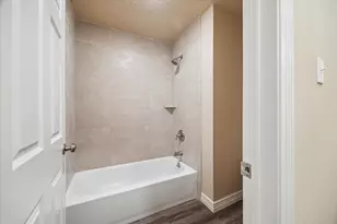 3519 Hombly Rd, Houston, TX 77066 - Photo 32