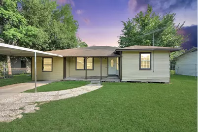 117 E Witcher Lane, Houston, TX 77076 - Photo 1