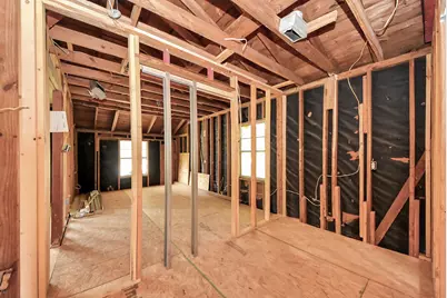 117 E Witcher Lane, Houston, TX 77076 - Photo 14