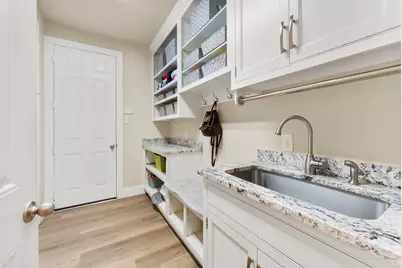 102 Madeline Lane, Montgomery, TX 77316 - Photo 8