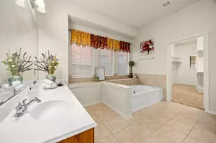 79 Cherry Hills Dr, Houston, TX 77064 - Photo 24