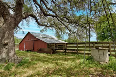 7755 Fm 1295, Moulton, TX 77975 - Photo 4