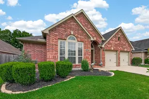 2807 Field Hollow Dr, Pearland, TX 77584 - Photo 2