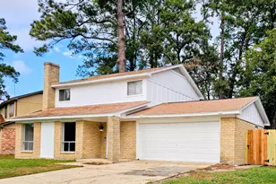 24022 Spring Briar Ln, Spring, TX 77373 - Photo 2
