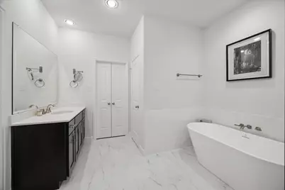 334 W 26th Street, Houston, TX 77008 - Photo 16