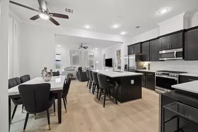 334 W 26th Street, Houston, TX 77008 - Photo 6