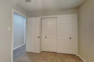 15 S Drifting Leaf Ct, The Woodlands, TX 77380 - Photo 12