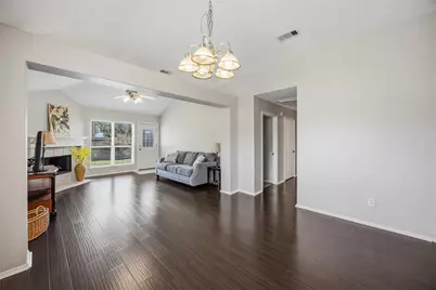 398 Henry Street, Alvin, TX 77511 - Photo 6