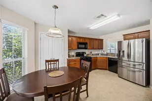 398 Henry St, Alvin, TX 77511 - Photo 10