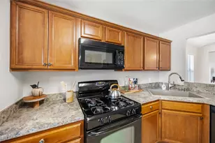 398 Henry St, Alvin, TX 77511 - Photo 14
