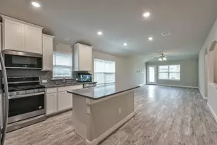 11210 Pavonia Creek Ct, Richmond, TX 77406 - Photo 12