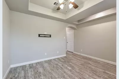 11210 Pavonia Creek Court, Richmond, TX 77406 - Photo 10