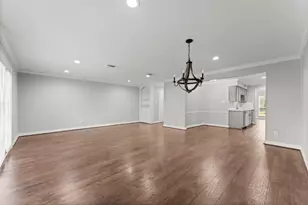 13346 Trail Hollow Dr, Houston, TX 77079 - Photo 12