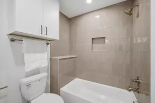 611 E 25th St, Houston, TX 77008 - Photo 30