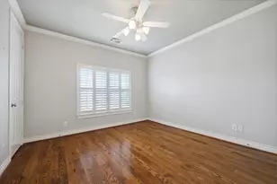 2943 Brompton Square Dr, Houston, TX 77025 - Photo 14