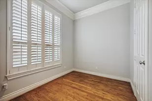 2943 Brompton Square Dr, Houston, TX 77025 - Photo 12