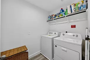 10419 Pelham Cres Ct, Houston, TX 77051 - Photo 18