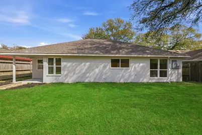 16255 Summer Wind Drive, Houston, TX 77090 - Photo 30