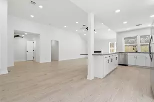 16255 Summer Wind Dr, Houston, TX 77090 - Photo 12