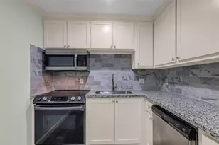 1311 Antoine Dr, Houston, TX 77055 - Photo 16