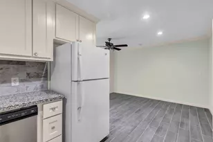 1311 Antoine Dr, Houston, TX 77055 - Photo 14