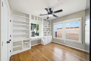 1110 E 26th St, Houston, TX 77009 - Photo 10