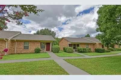 1600 S Palestine St, Athens, TX 75751 - Photo 2