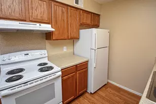 1600 S Palestine St, Athens, TX 75751 - Photo 12