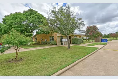 1600 S Palestine St, Athens, TX 75751 - Photo 4