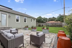2210 Chantilly Ln, Houston, TX 77018 - Photo 8