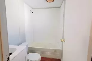 401 S Woodson St, Willis, TX 77378 - Photo 8