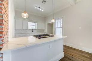 211 E West St, El Campo, TX 77437 - Photo 32
