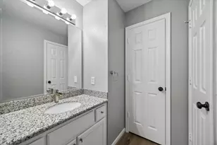 1422 Hillside Forest Dr, Sugar Land, TX 77479 - Photo 22