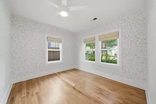 811 Redan St, Houston, TX 77009 - Photo 14