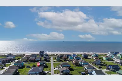 854 Palmetto Drive, Crystal Beach, TX 77650 - Photo 2