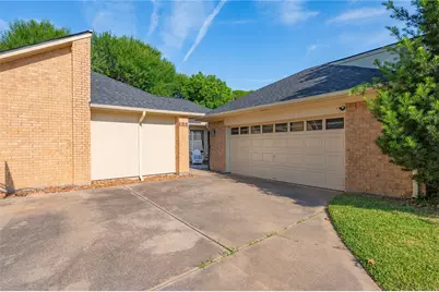 2701 20th Street N, Texas City, TX 77590 - Photo 4