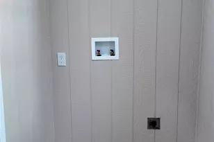 210 Julia St, Yoakum, TX 77995 - Photo 10